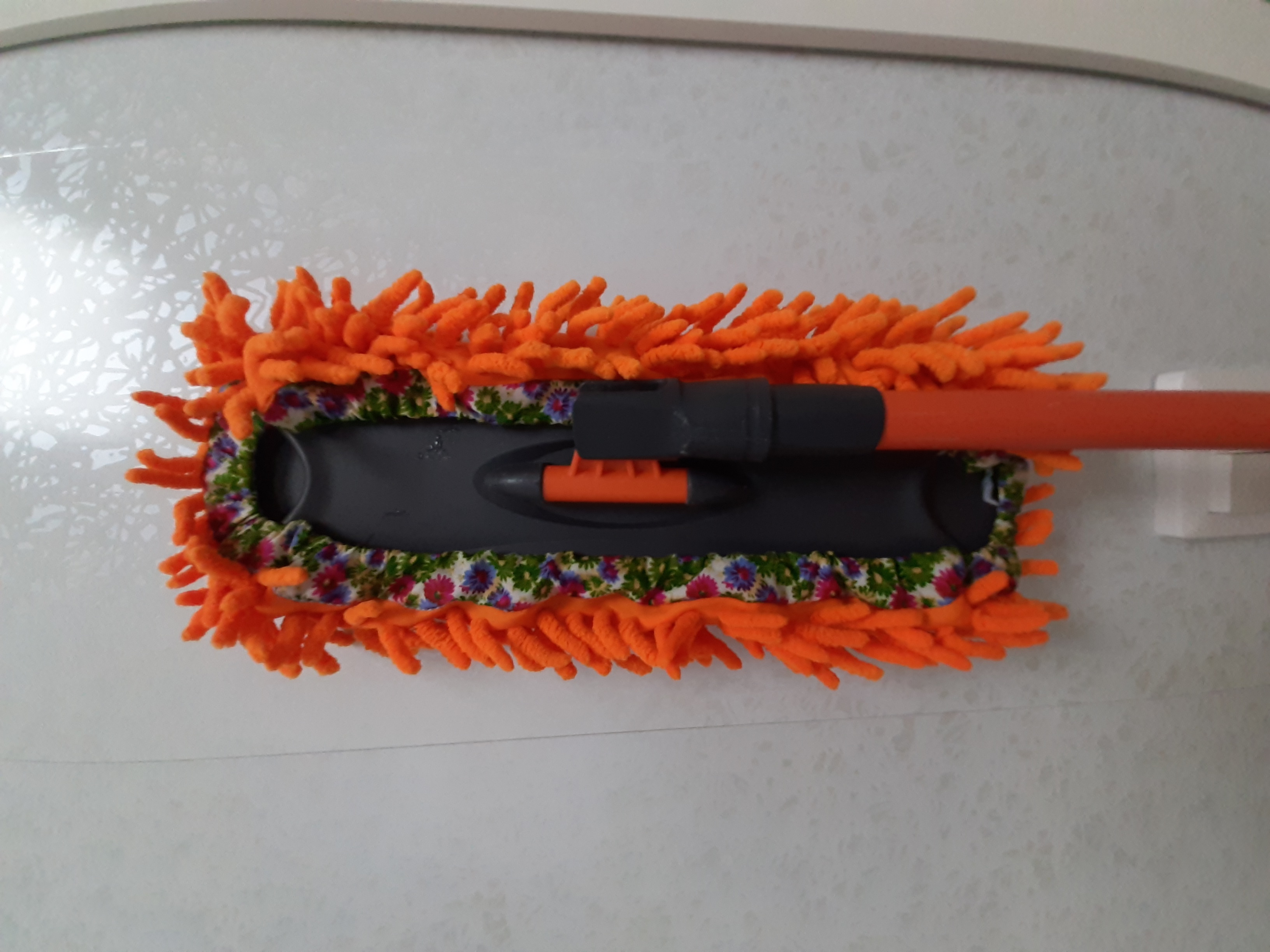Фотография покупателя товара Насадка для плоской гибкой швабры на резинке арт. 3092763, 29×12 см, микрофибра букли, цвет МИКС