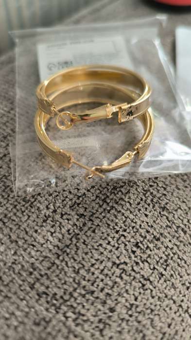 Фотография покупателя товара Серьги-кольца «Карма» крупная линия, цвет золото, d=4