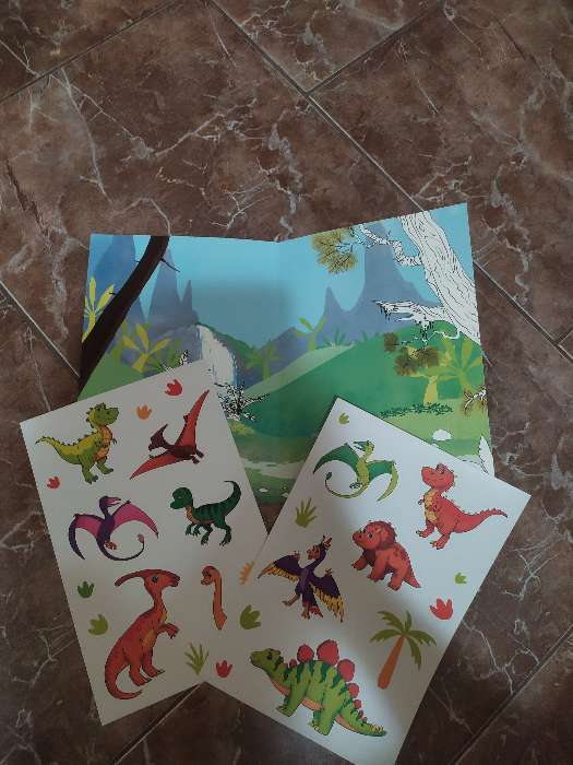 Фотография покупателя товара Набор наклеек с раскраской «Динозавры», 14.5 × 21 см - Фото 1