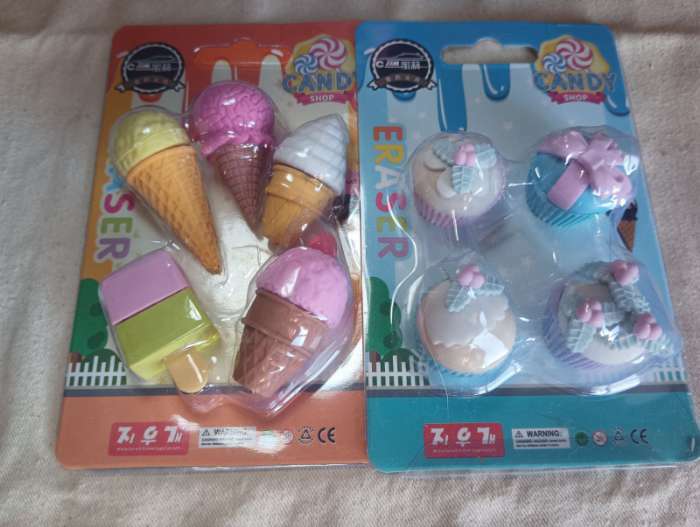 Фотография покупателя товара Набор ластиков фигурных "Пирожное/Мороженое ", 4 штуки, МИКС (штрихкод на штуке)