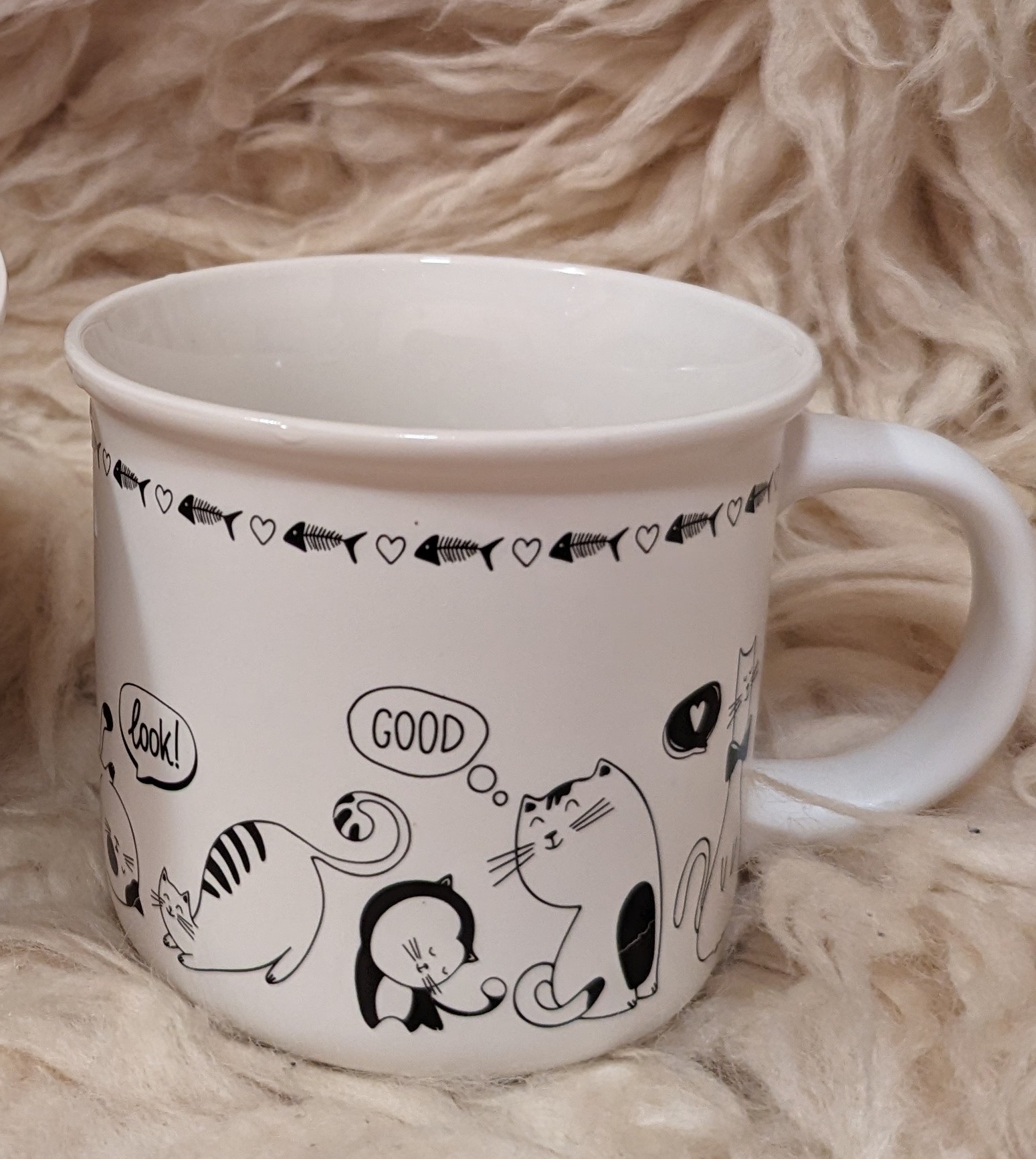 Фотография покупателя товара Кружка Доляна «Тайная жизнь», 360 мл, фарфор, белая - Фото 3