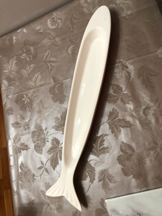 Фотография покупателя товара Блюдо фарфоровое Magistro «Рыбка», 35×7,5×2,5 см, цвет белый