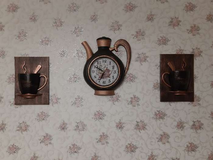 Фотография покупателя товара Часы настенные интерьерные для кухни "Сангино", бесшумные, 26.5 х 24 см, черная медь, АА - Фото 7
