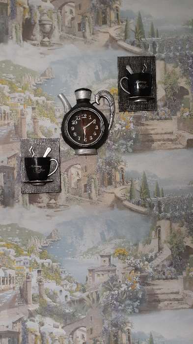 Фотография покупателя товара Часы настенные интерьерные для кухни "Сангино", бесшумные, 26.5 х 24 см, черная медь, АА