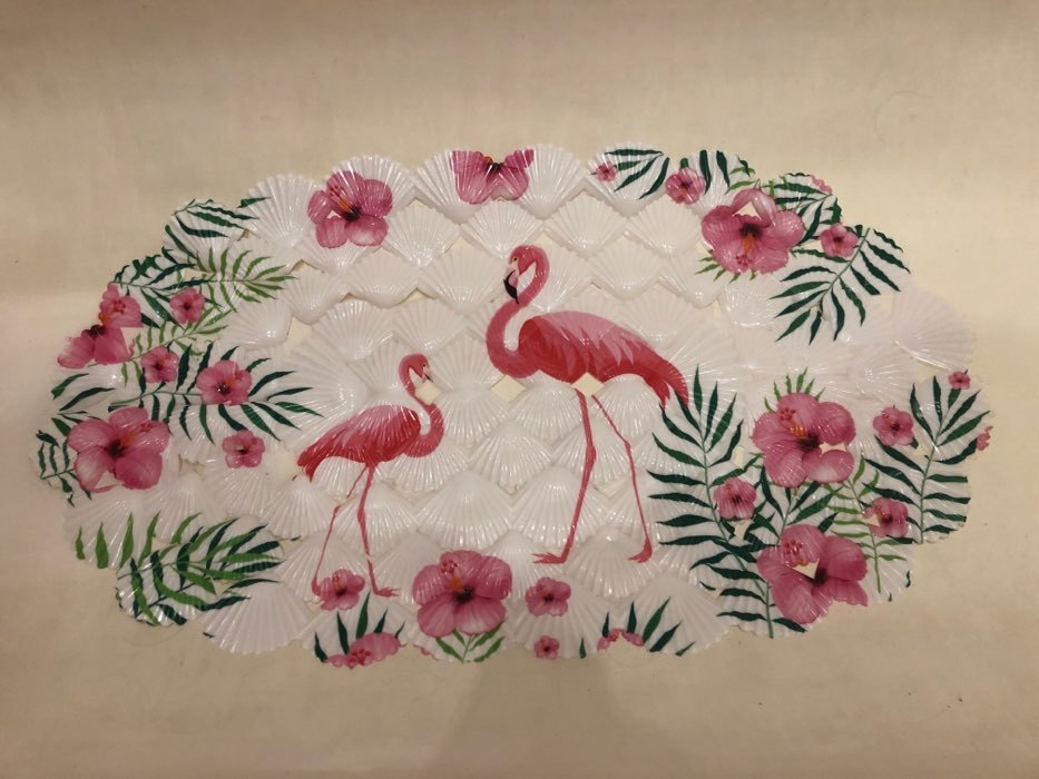 Фотография покупателя товара SPA-коврик для ванны на присосках Доляна «Фламинго», 37×67 см