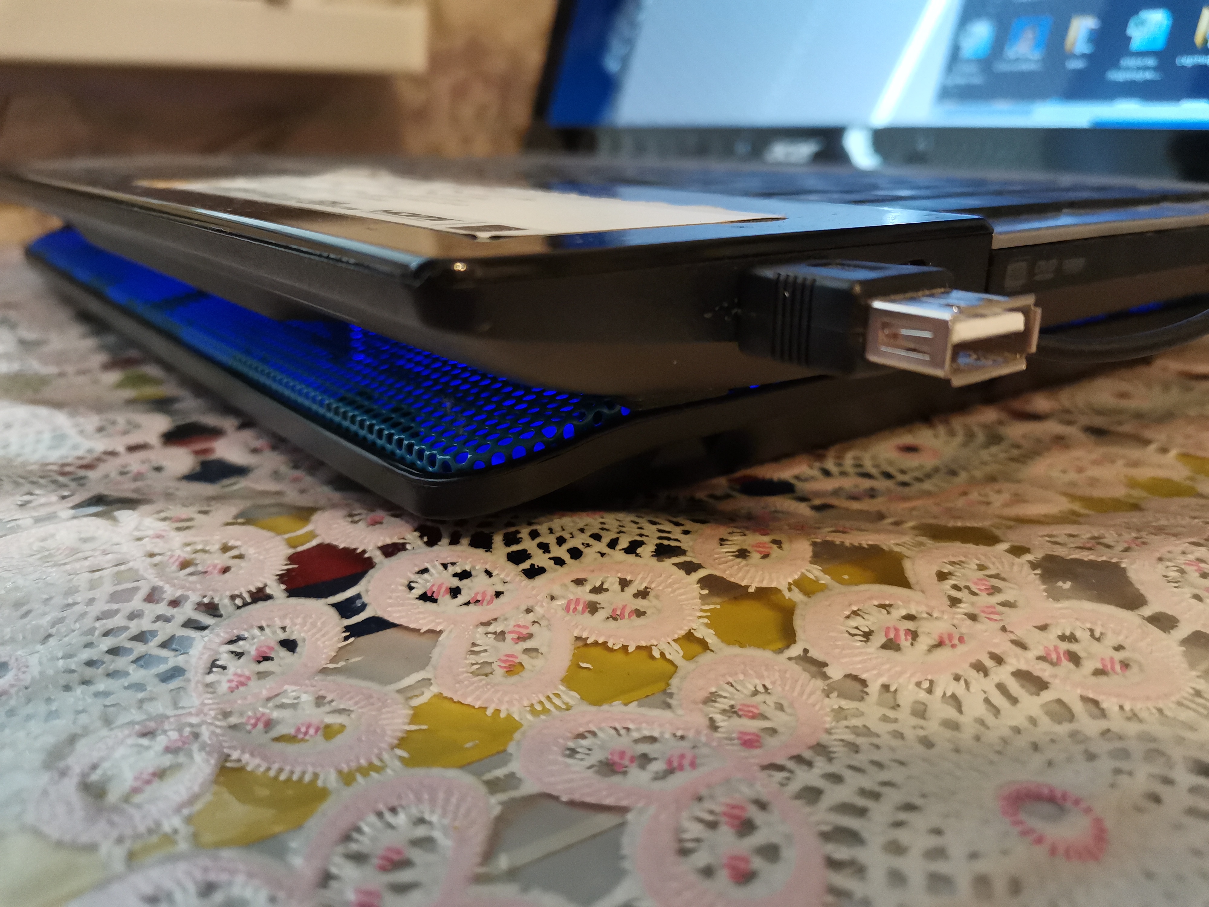Фотография покупателя товара Подставка Luazon для охлаждения ноутбука, синяя, провод 40 см, 2 вентилятора - Фото 1
