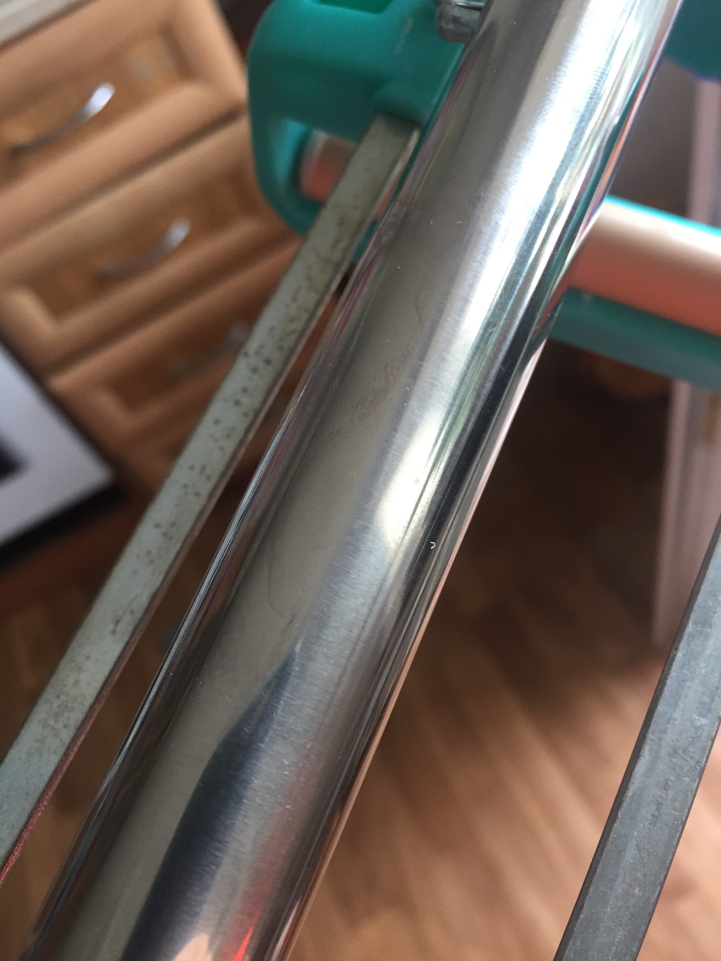 Фотография покупателя товара Швабра с отжимом Доляна, 2 насадки из микрофибры 35×14 см, стальная ручка 125 см, цвет МИКС - Фото 5