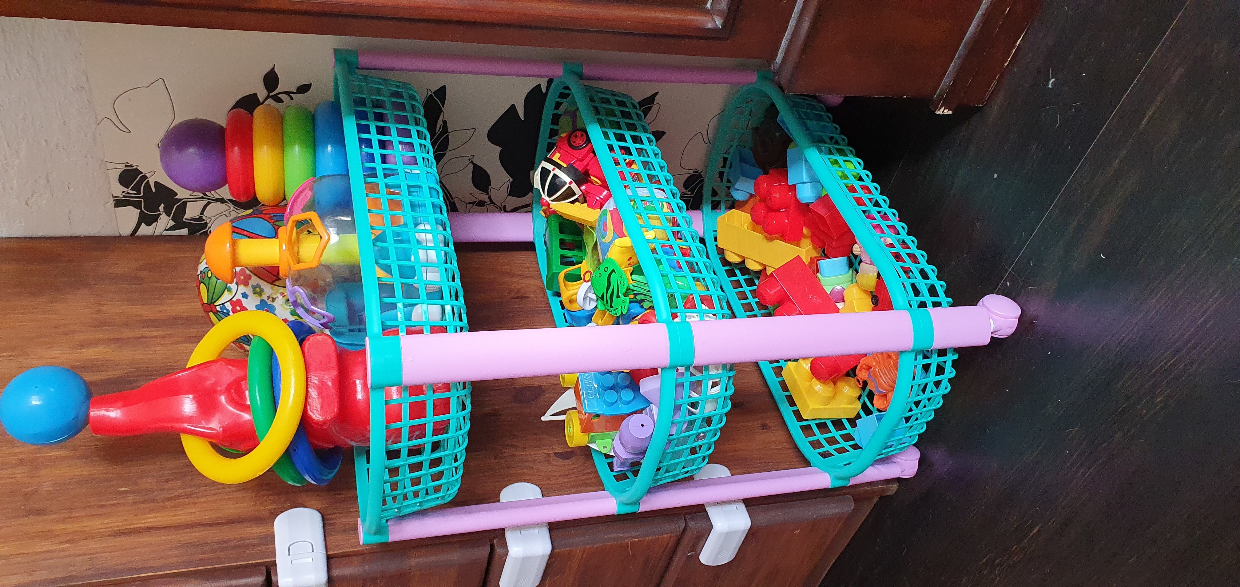 Фотография покупателя товара Этажерка для игрушек на колёсах 3 секции IDEA «Конфетти», цвет бирюзовый - Фото 2