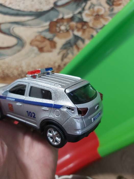 Фотография покупателя товара Машина металлическая Hyundai Creta «Полиция», 12 см, световые и звуковые эффекты, открываются двери - Фото 5
