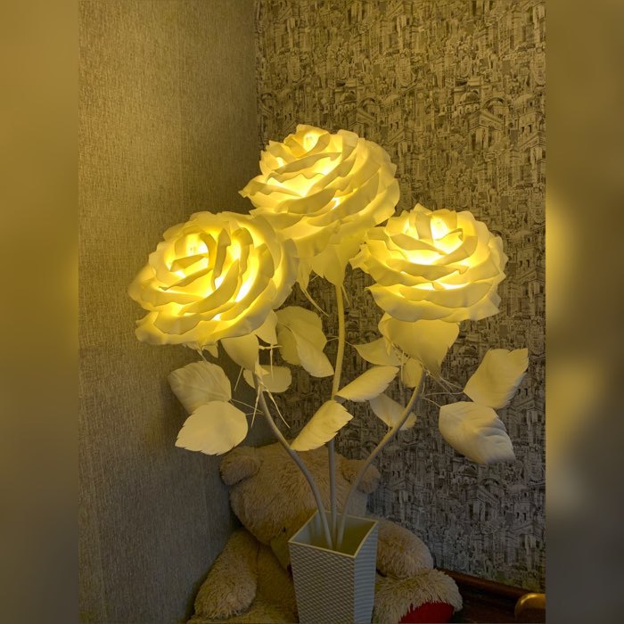 Фотография покупателя товара Кашпо для цветов со вставкой «Ротанг», 21 л (11,2 л), цвет белый - Фото 2