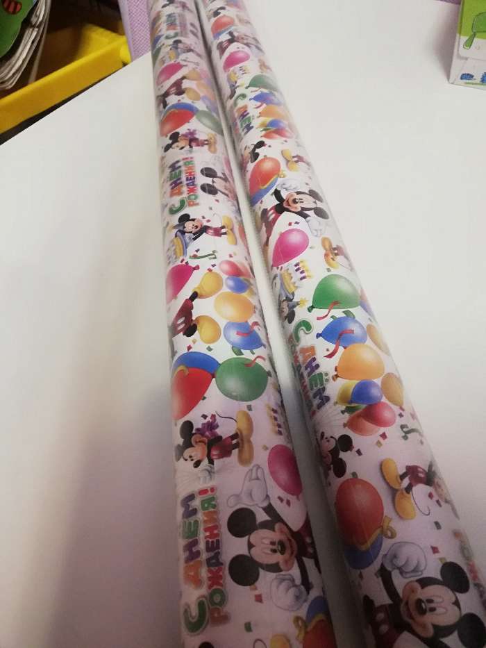 Фотография покупателя товара Бумага упаковочная глянцевая " С днем рождения", Микки Маус, 70x100 см