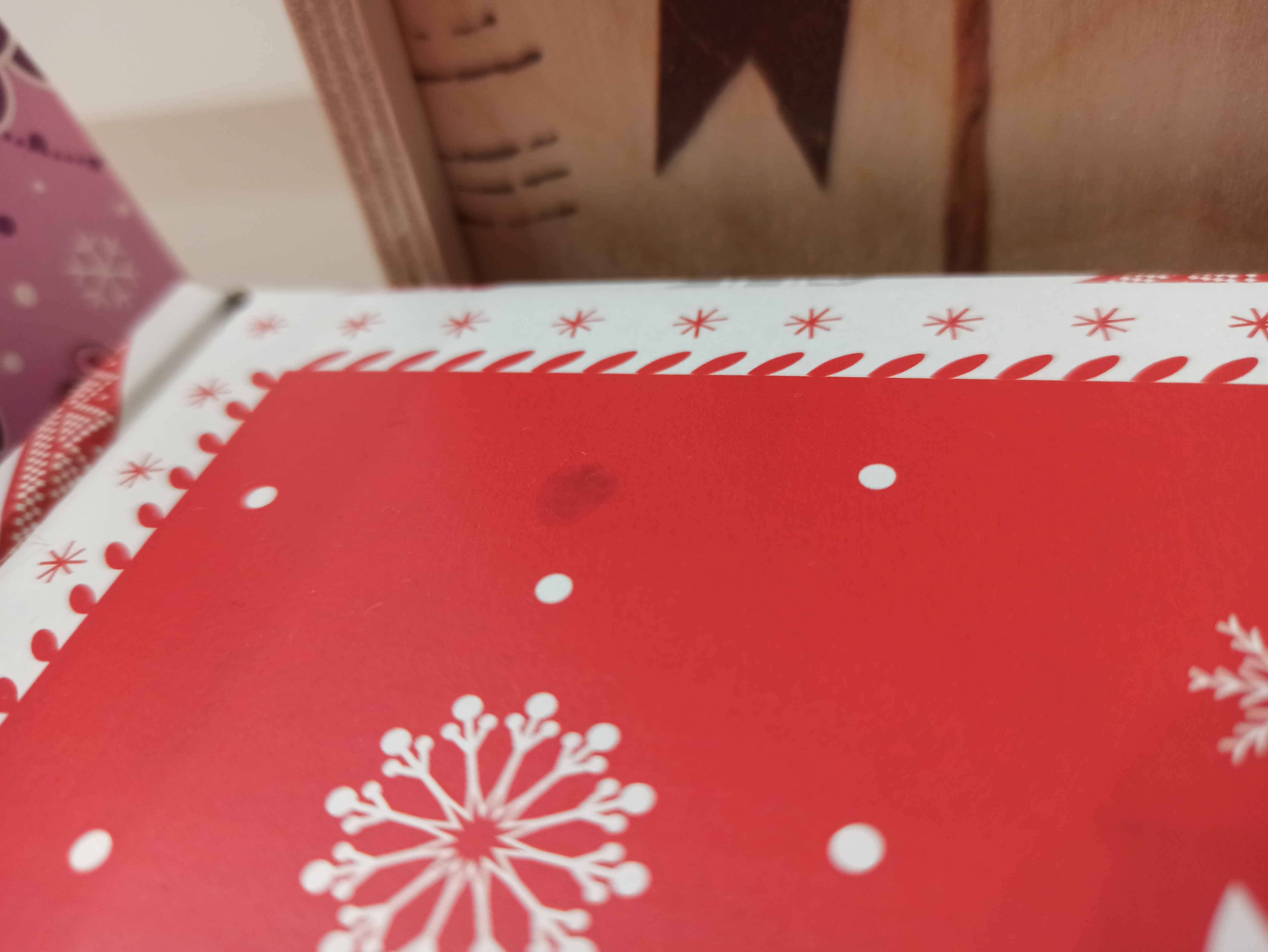 Фотография покупателя товара Коробка складная «Новогодняя», 30.7 × 22 × 9.5 см - Фото 3
