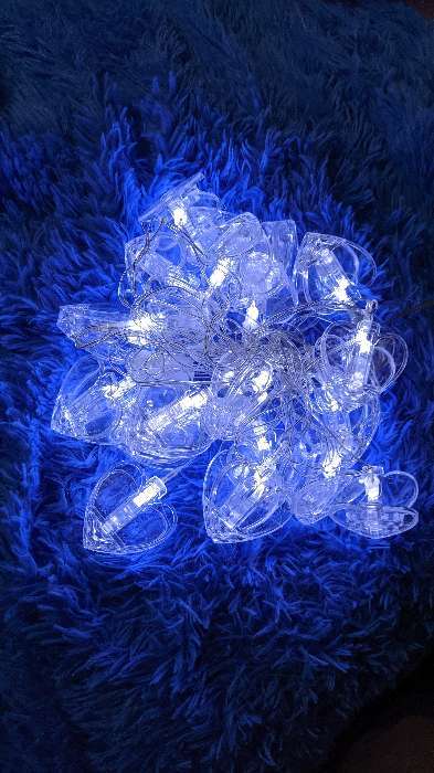 Фотография покупателя товара Гирлянда «Нить» 4.5 м с насадками «Прищепки-сердце», IP20, прозрачная нить, 20 LED, свечение белое, 220 В