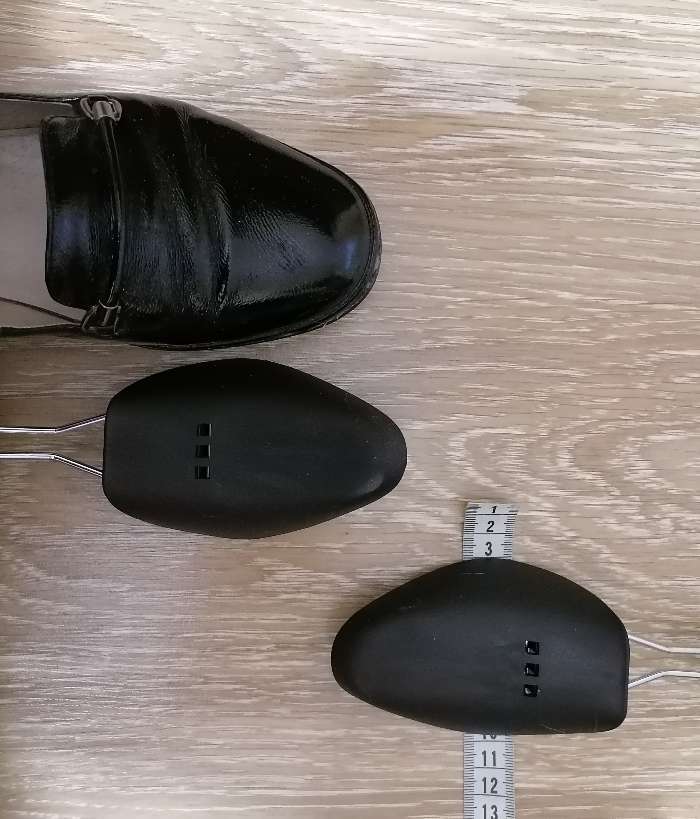 Фотография покупателя товара Колодки для сохранения формы обуви, 35-39 р-р, 2 шт, цвет чёрный - Фото 1