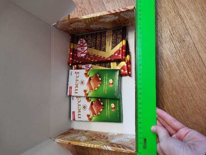 Фотография покупателя товара Складная коробка «Новогодний», 30,7 × 22 × 9,5 см - Фото 5