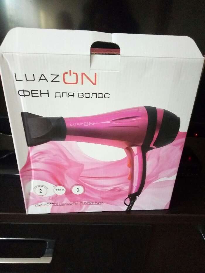 Фотография покупателя товара УЦЕНКА Фен для волос Luazon LGE-004, 3800 Вт, 2 скорости, 3 темп. режима, красно-черный - Фото 3
