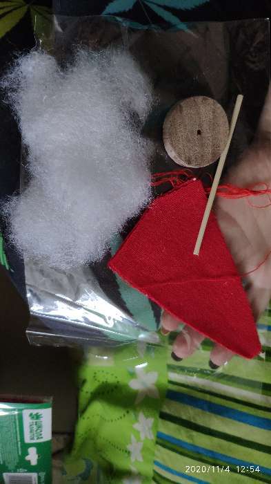 Фотография покупателя товара Новогодняя мягкая игрушка, Набор для создания фигурки из ткани "Елочка в горошек", цвет красный - Фото 1