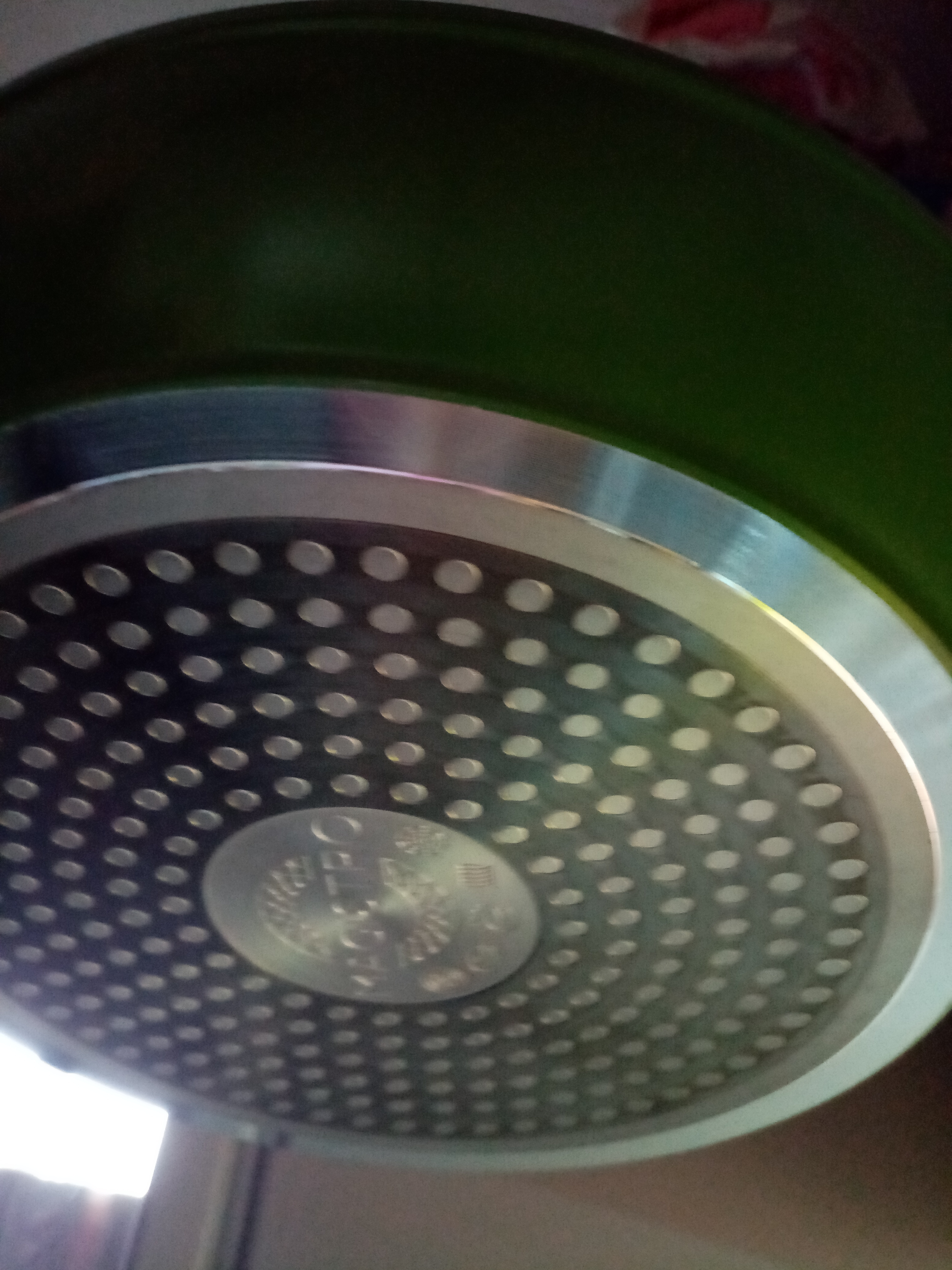 Фотография покупателя товара Сковорода кованая Magistro Avocado, d=20 см, съёмная ручка soft-touch, антипригарное покрытие, индукция, цвет зелёный - Фото 1