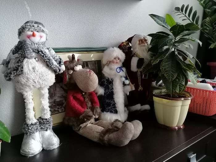Фотография покупателя товара Мягкая игрушка "Снеговик с шарфом" 19х55 см (в сложенном виде 37 см) серый - Фото 1