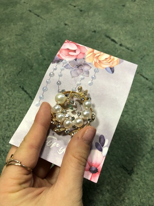 Фотография покупателя товара Брошь «Жемчуг цветущий», цвет белый в золоте
