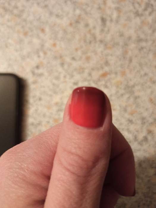 Фотография покупателя товара Гель-лак для ногтей "Термо", 10мл, LED/UV, цвет 024А1 красное яблоко - Фото 3