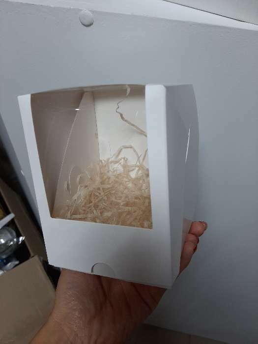 Фотография покупателя товара Упаковка под один капкейк с окном,  фиолетовая, 12,5 х 9,5 х 9,5 см - Фото 3
