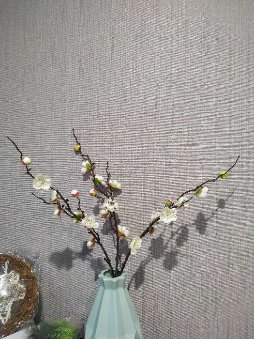 Фотография покупателя товара Цветы искусственные "Веточка сакуры" 2,5х42 см, белый - Фото 12