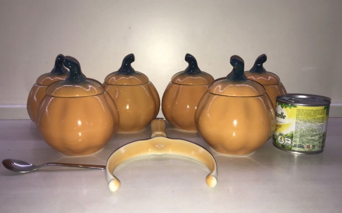 Фотография покупателя товара Набор для жаркого "Тыква", цвет оранжевый, 5 предметов: 4 горшка 0.8 л, рогач - Фото 12