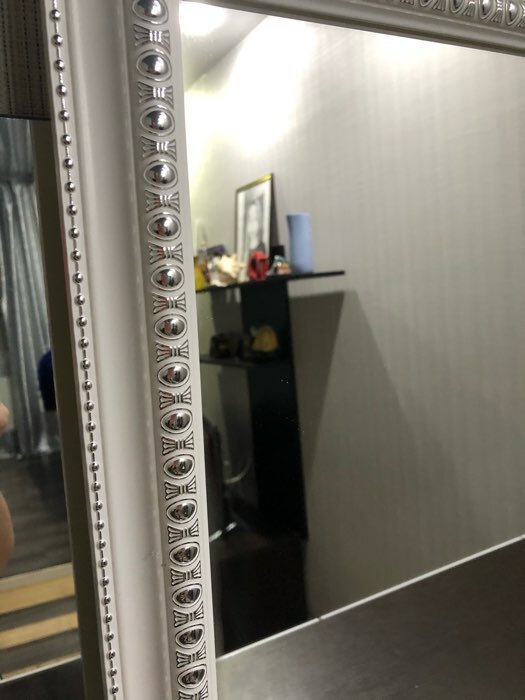 Фотография покупателя товара Зеркало настенное «Медальон», белое, 60×110 cм, рама пластик, 43 мм - Фото 6