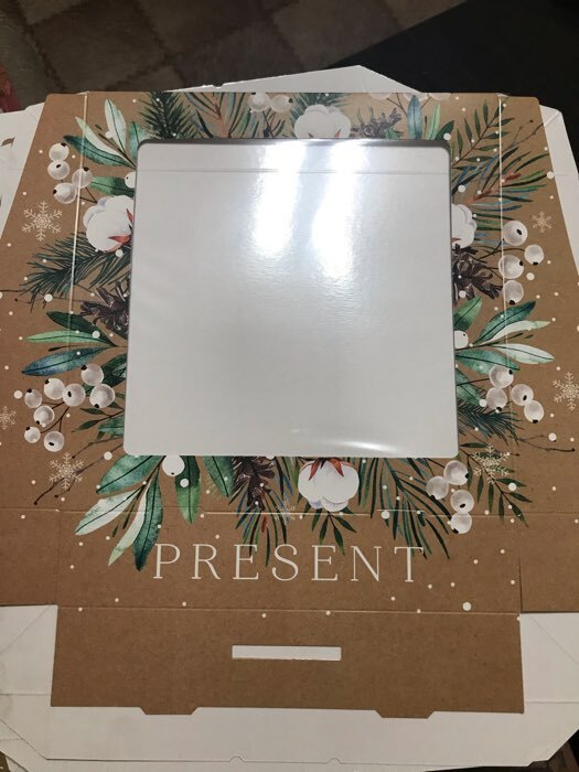 Фотография покупателя товара Коробка складная «Present», 20 х 20 х 4 см, Новый год - Фото 3