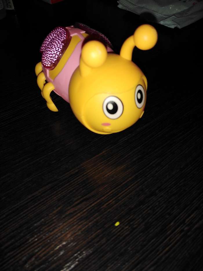 Фотография покупателя товара Игрушка заводная «Пчела», световые эффекты, цвета МИКС - Фото 1