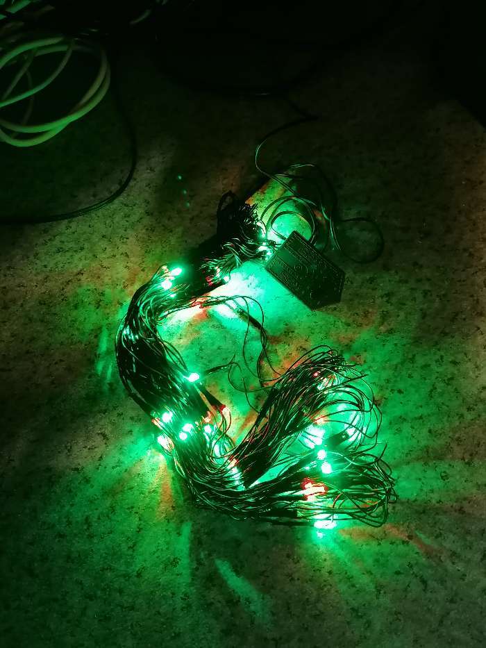 Фотография покупателя товара Гирлянда «Сеть» 2 × 2 м, IP20, тёмная нить, 224 LED, свечение мульти, 8 режимов, 220 В - Фото 27