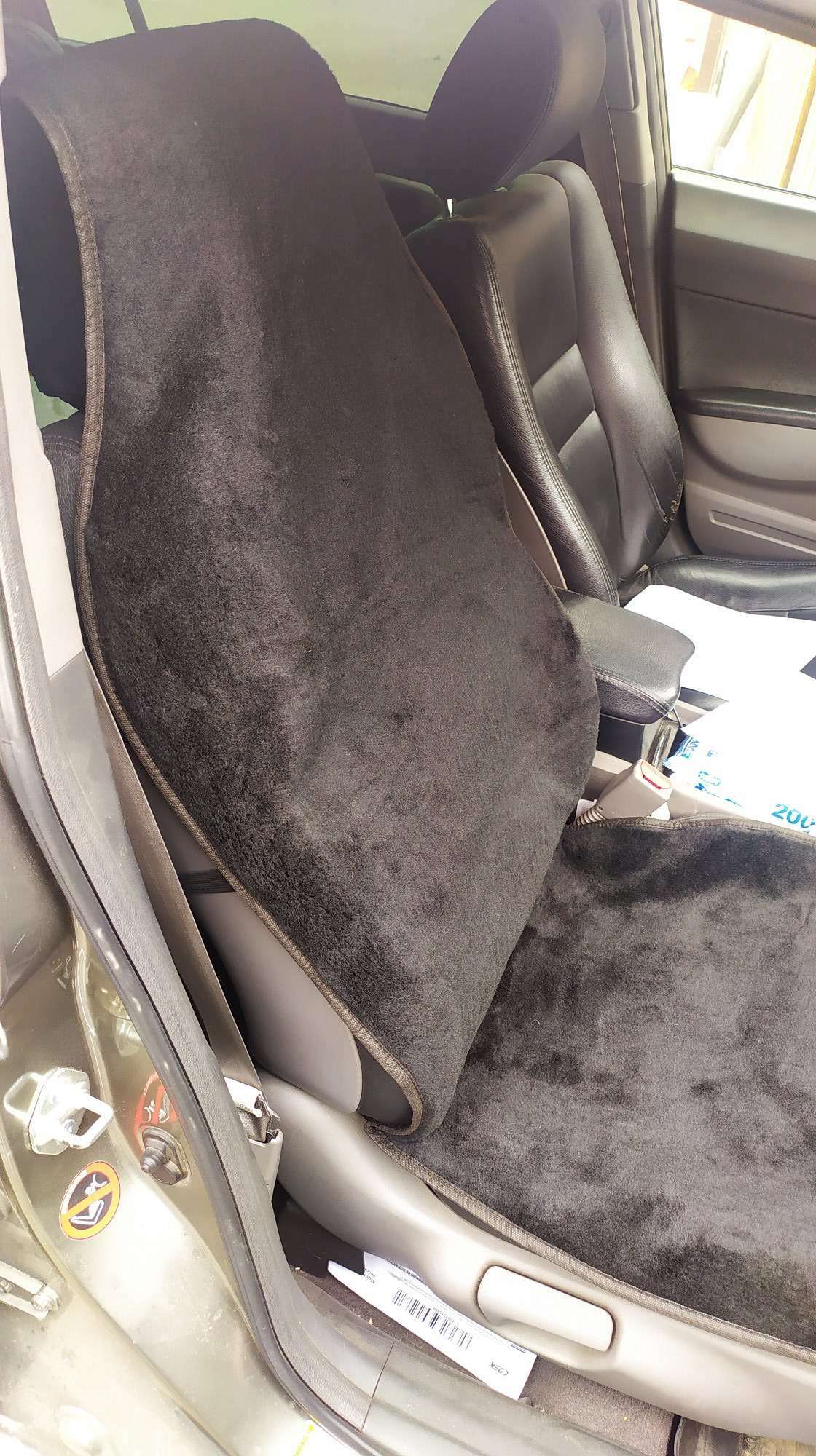 Фотография покупателя товара Накидка на переднее сиденье, искусственный мех, размер 55 х135 см, черный - Фото 2