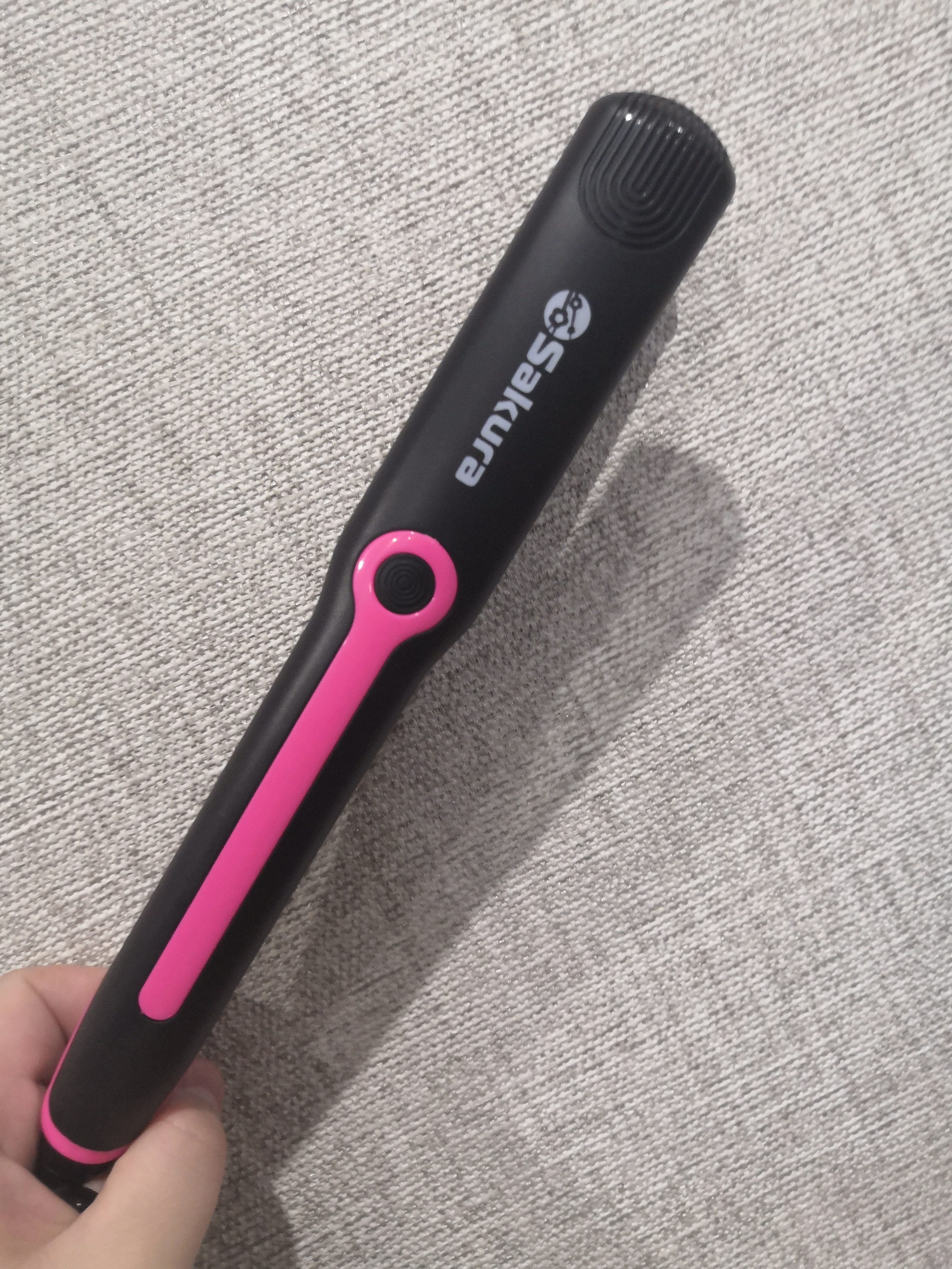 Фотография покупателя товара Выпрямитель Sakura SA-4516P, 35 Вт, тефлоновое покрытие, 90х27 мм, 200ºС, розовый