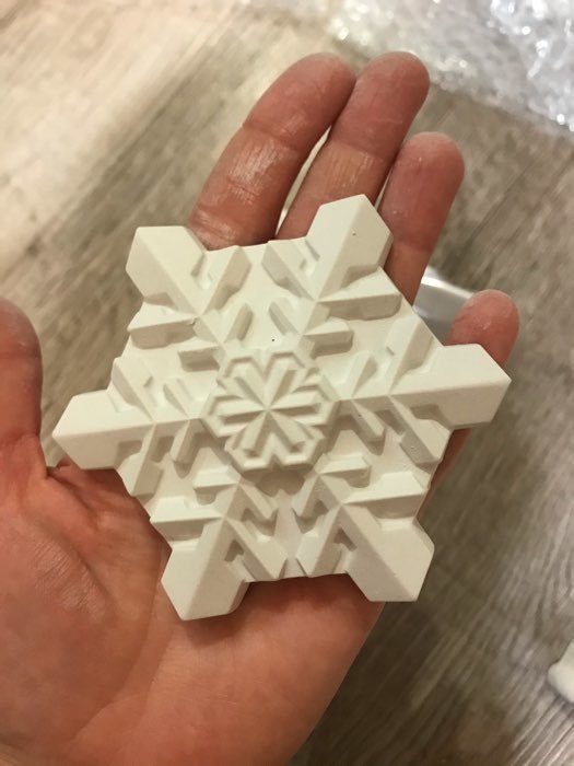 Фотография покупателя товара Набор для раскраски с подвесом «Новогодний» 10×7 см 3 шт. - Фото 4