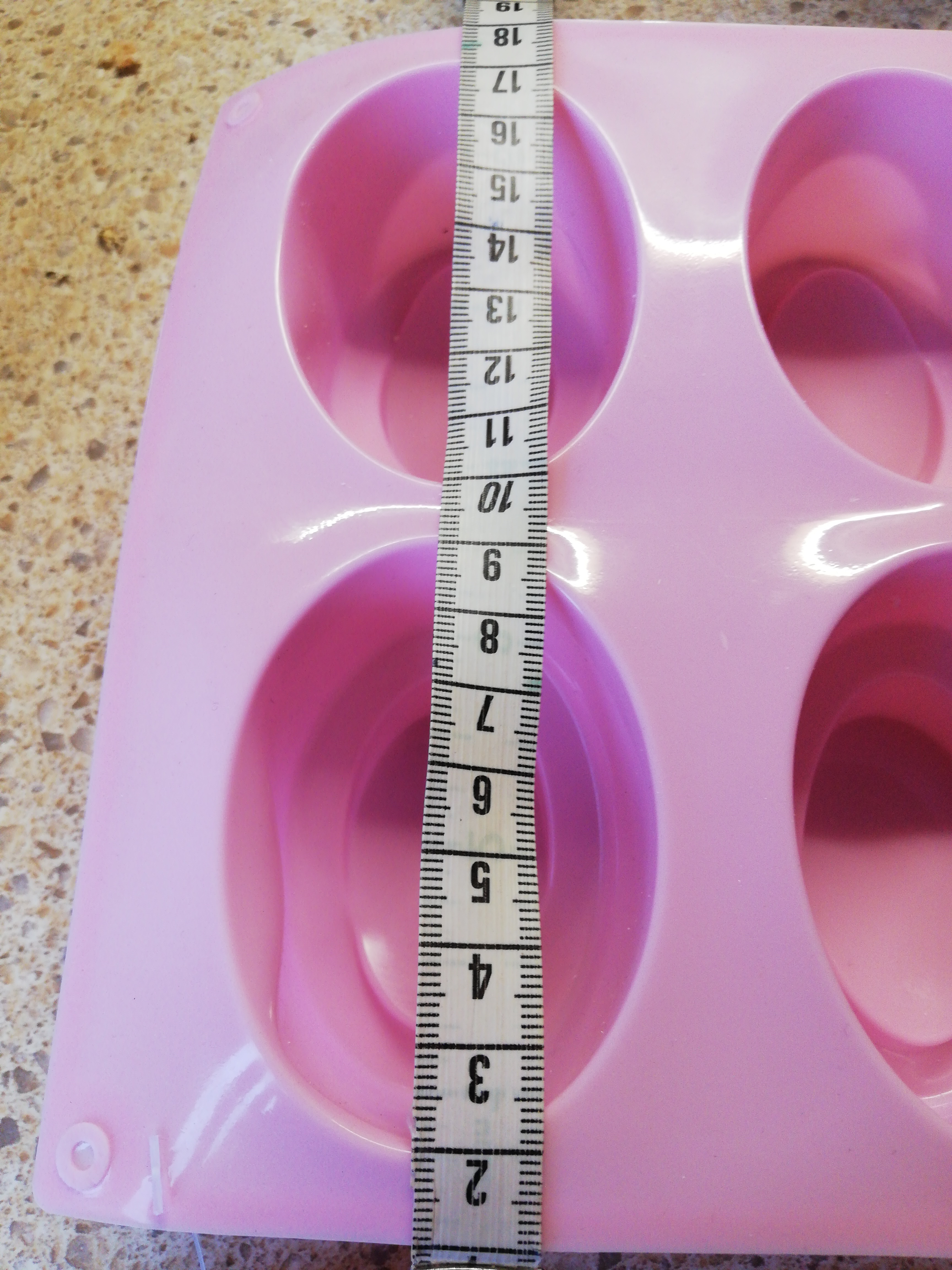 Фотография покупателя товара Форма силиконовая для выпечки Доляна «Эллипс», 30×17,5 см, 8 ячеек, цвет МИКС - Фото 2
