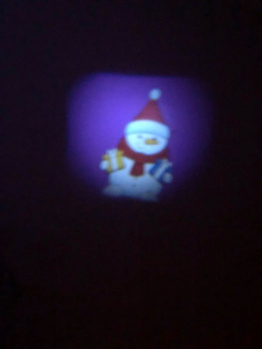 Фотография покупателя товара Проектор-фонарик «Новогодний проектор», световые эффекты, цвета МИКС