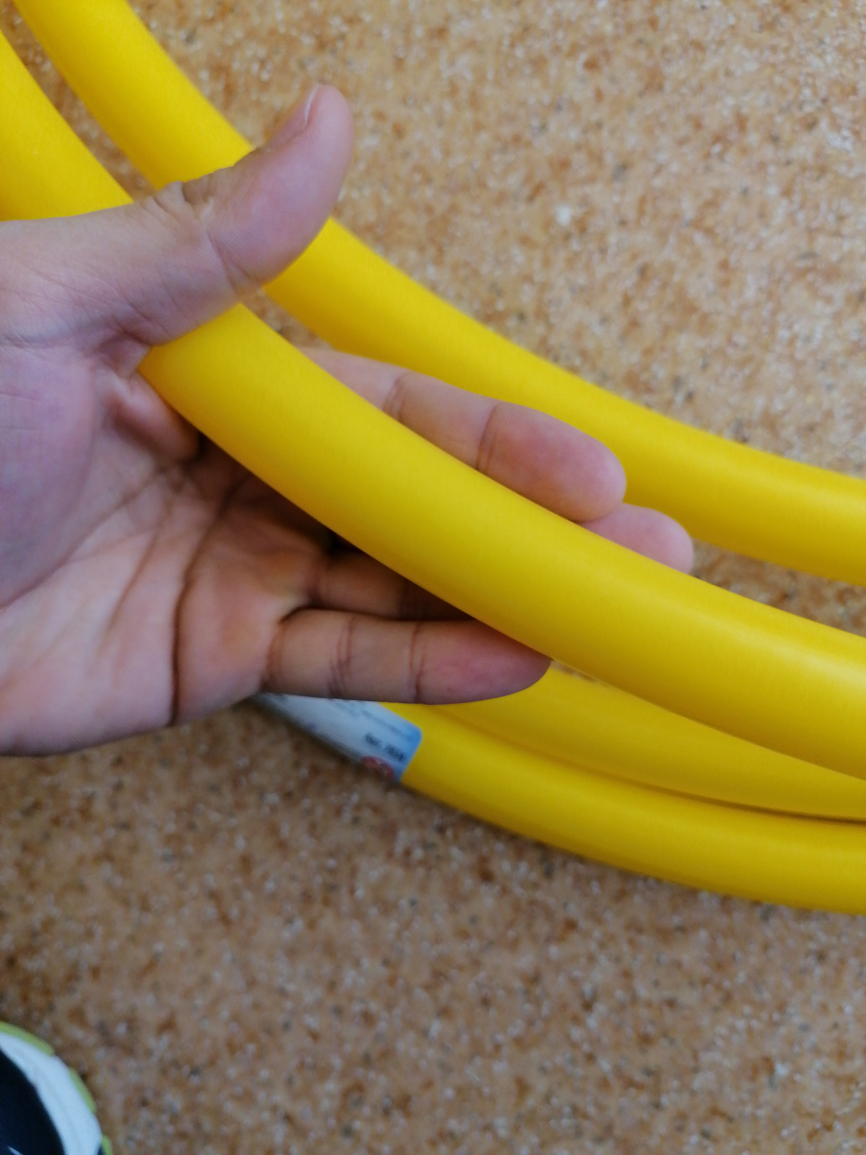 Фотография покупателя товара Обруч, диаметр 60 см, цвет жёлтый - Фото 2