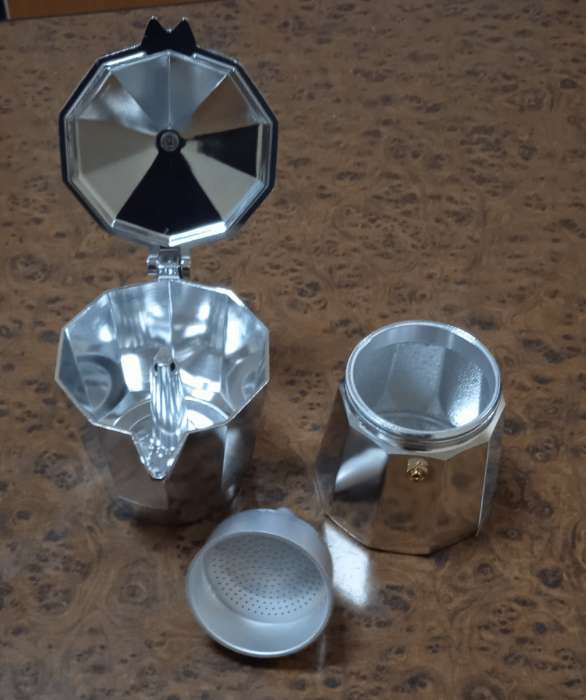 Фотография покупателя товара Кофеварка гейзерная Доляна Alum, на 3 чашки, 150 мл - Фото 2