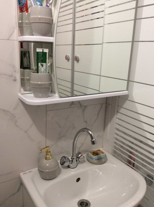 Фотография покупателя товара Набор аксессуаров для ванной комнаты «Бесконечность», 4 предмета (дозатор 400 мл, мыльница, 2 стакана), цвет светло-серый - Фото 2