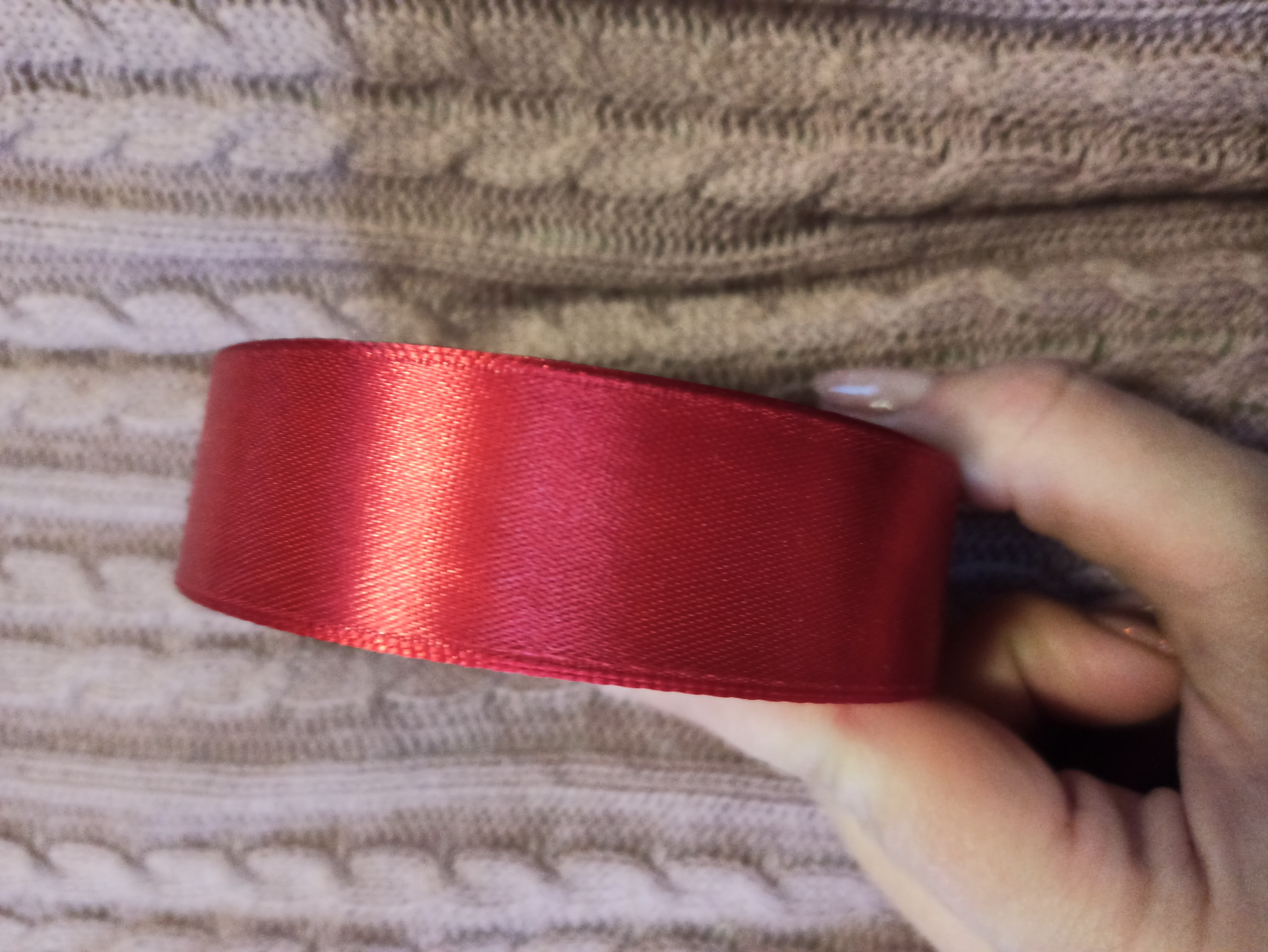 Фотография покупателя товара Лента атласная, 25 мм × 33 ± 2 м, цвет тёмно-красный №112