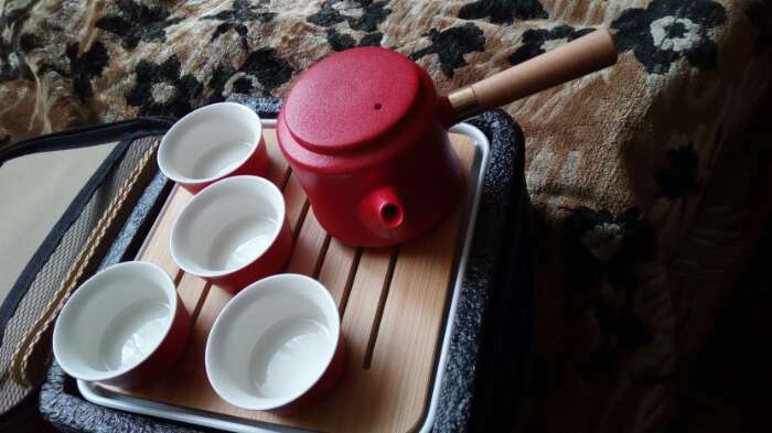 Фотография покупателя товара Набор для чайной церемонии 9 предметов, на 4 персоны, чашка 40 мл, чайник 250 мл, красный - Фото 4