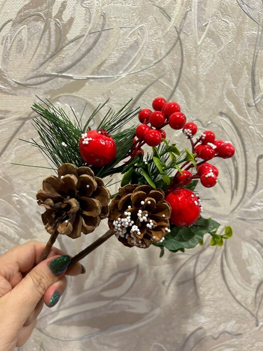 Фотография покупателя товара Декор "Зимнее очарование" шишка ягоды гранат, 22 см