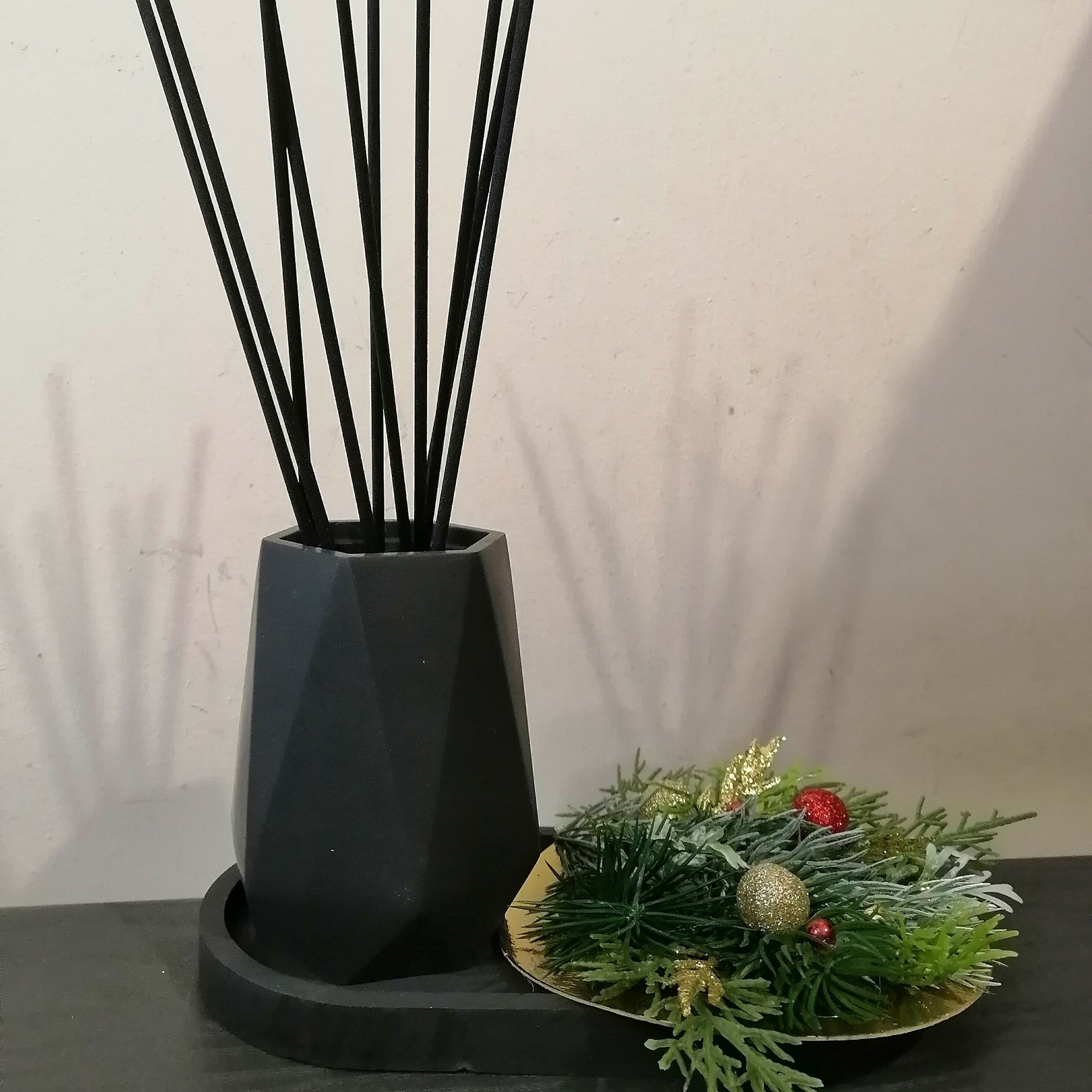 Фотография покупателя товара Набор фибровых палочек для ароматического диффузора, 25×0.3 см, 10 штук, черный - Фото 4