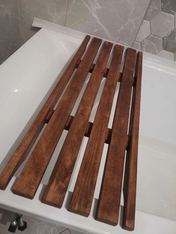 Фотография покупателя товара Решётка в ванну с водоотталкивающим покрытием, 68×26×3 см, сосна - Фото 2