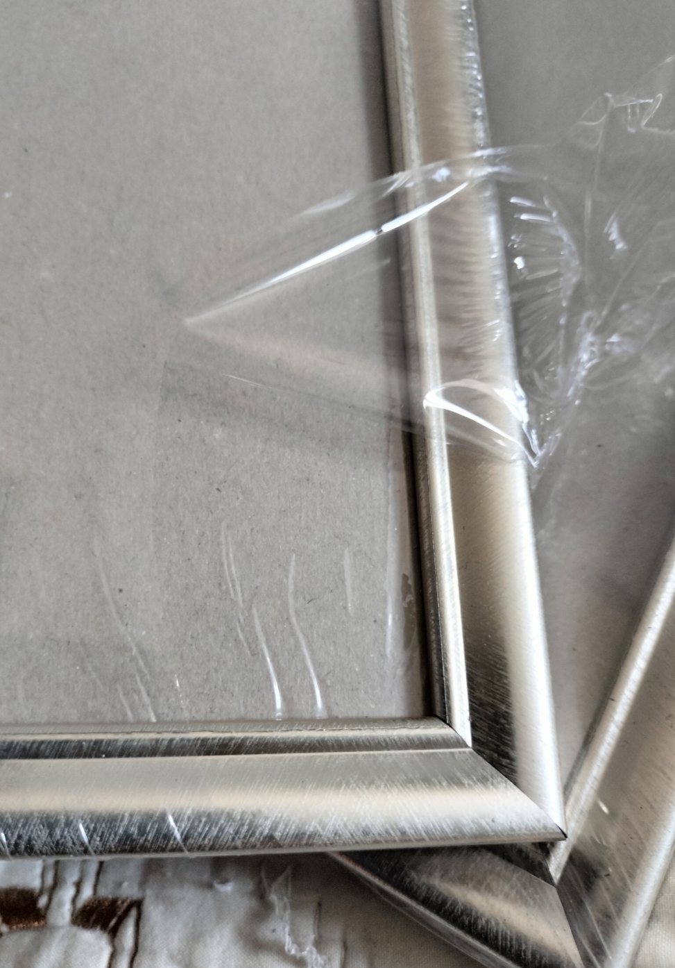 Фотография покупателя товара Фоторамка пластик 30х45 см, состаренное серебро( пластиковый экран) - Фото 3