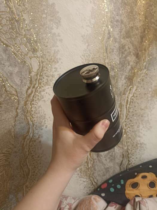 Фотография покупателя товара Фляжка «Нефть», нержавеющая сталь, 700 мл, 25 oz - Фото 3