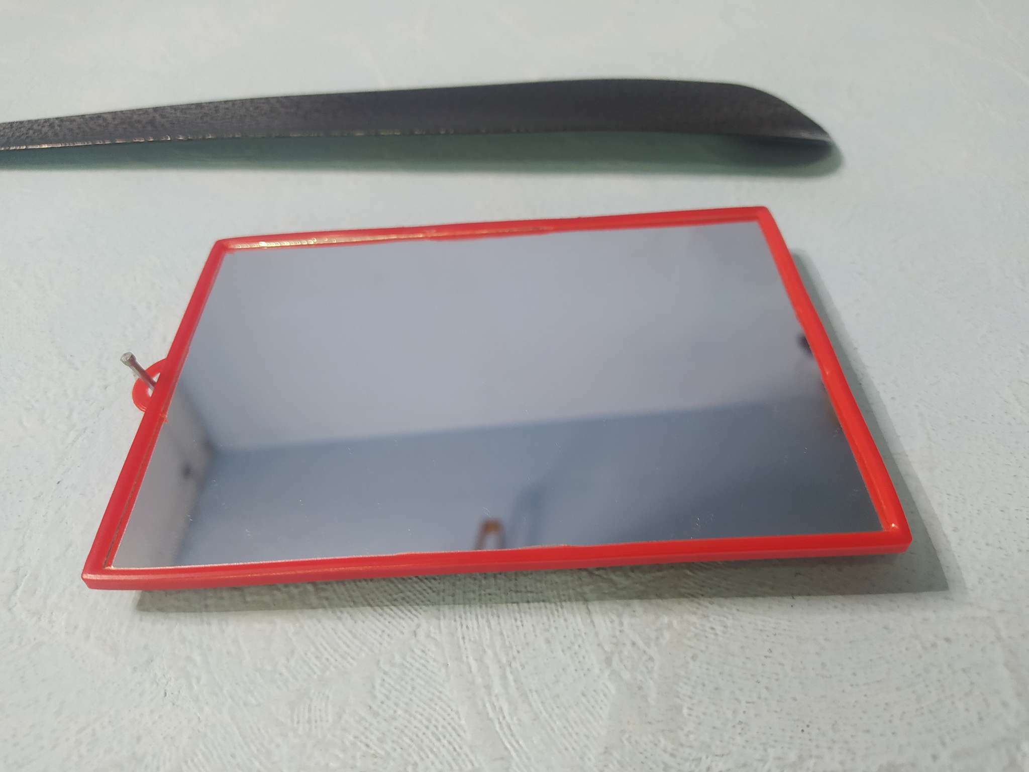 Фотография покупателя товара Зеркало настольное - подвесное, зеркальная поверхность 9,2 × 13 см, цвет МИКС - Фото 1
