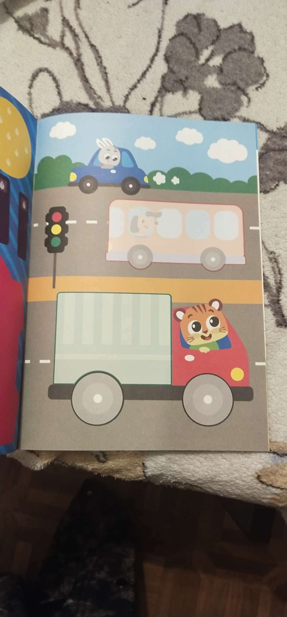 Фотография покупателя товара Аппликации объёмные «Ёжик», 20 стр., формат А4 - Фото 6