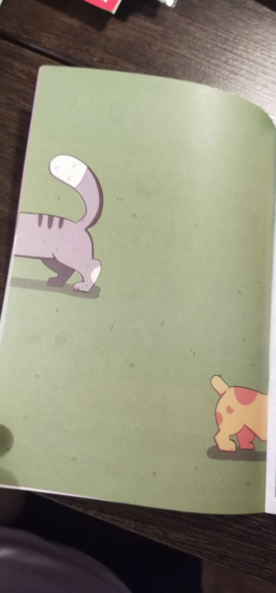 Фотография покупателя товара Настольная книга-игра «Учимся вырезать» простые линии, 22 стр, 3+ - Фото 2